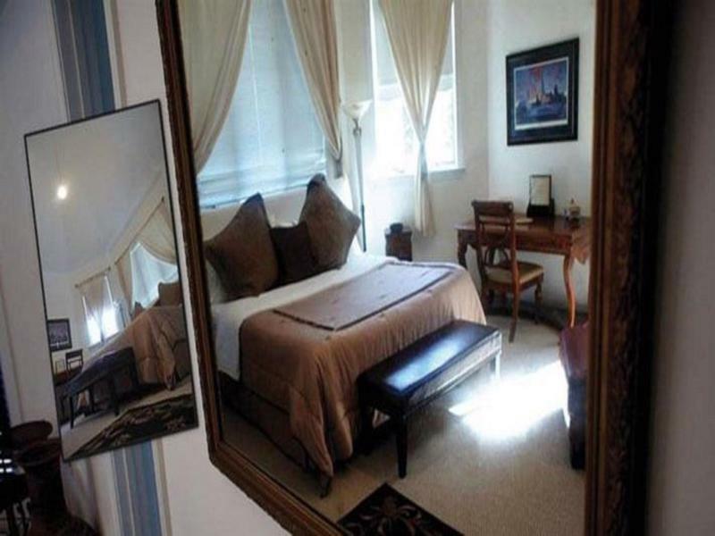 The Columbia Inn At Peralynna An Ascend Hotel Collection Esterno foto